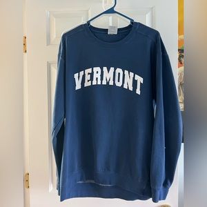 Vermont crewneck sweatshirt. Super cozy and cute